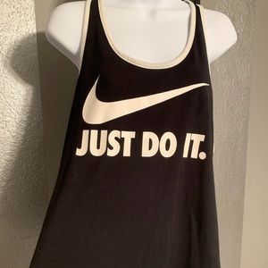 Nike workout tank top
